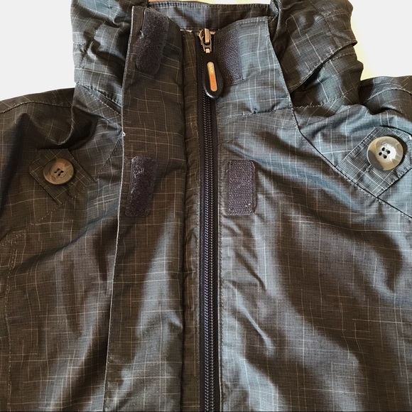 Black Mountain medium hybrid jacket - Picture 3 of 12